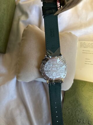 Horloge Gucci, Grip YA157412